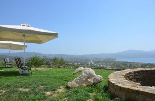 Pylos-Nestoras Apartment | Helona Houses