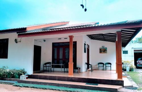 Anuradhapura House | Hemamala Bungalow