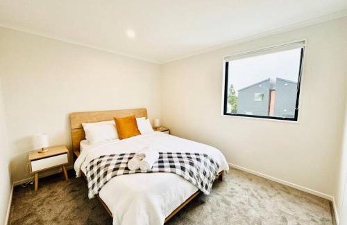 Henderson Apartment | Henderson - 4-Bedrooms Home