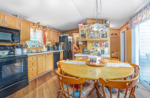 Hendersonville House | Hendersonville!"Beautifully FURNISHED Rental!!