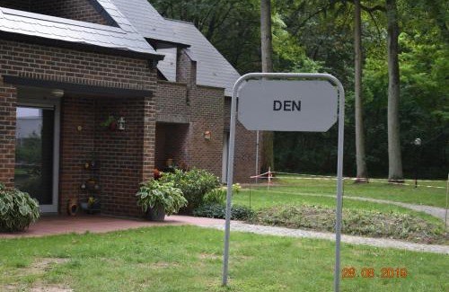 Houthalen House | Hengelhoef vakantieverblijf DEN 5