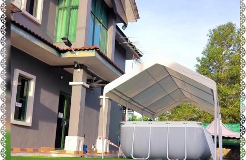 Kampung Rawa House | Hening Kesuma Homestay