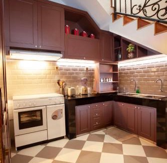 Purwokerto House | Hening Pool Residence