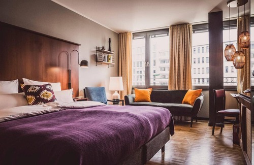 Stadtbezirke 01 Hotel | HENRI Hotel Düsseldorf Downtown