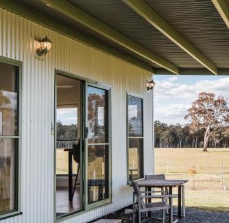 Ilford House | Hepburn Retreat at Valley View, Ilford NSW