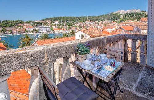 Hvar Old Town House | Heraclea House