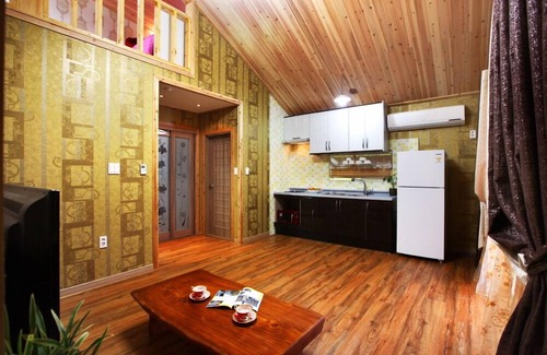 Gwangyang House | Herb Aroma Pension