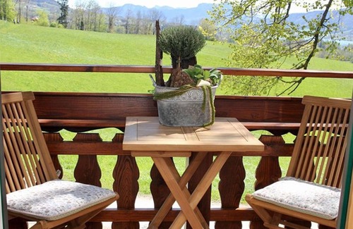 Oberhofen am Irrsee Apartment | Herb garden - Roiderhof am Irrsee