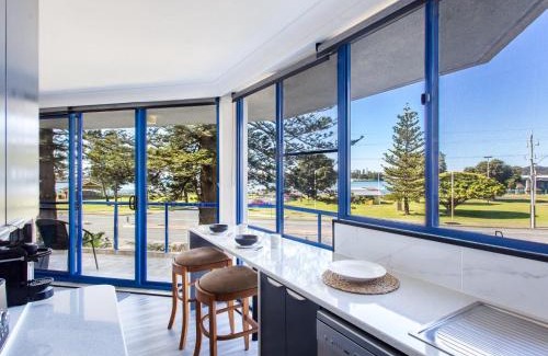 Tuncurry Apartment | Heritage 202