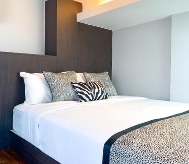 Colonial District Hotel | Heritage Collection on Seah - Mobile App Check-In