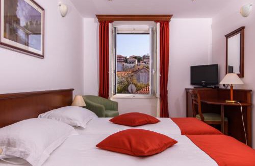 Trogir Hotel | Heritage Hotel Vila Sikaa