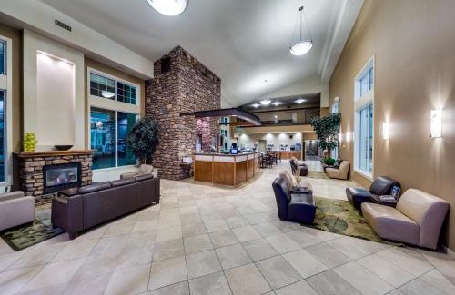 Brooks Hotel | Heritage Inn & Suites - Brooks