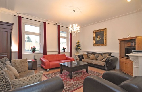 Treuen House | Heritage villa with home cinema, sauna