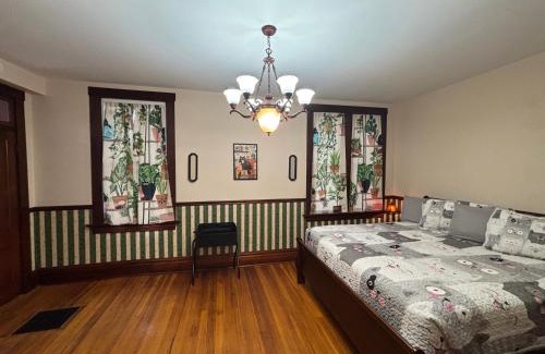 Hermann Hotel | Hermann Crown Suites