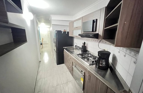 Urb Plenomar House | Hermosa Casa a una Calle de la Playa mas Exclusiva de Santa Marta