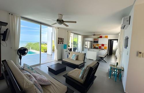 Jama Apartment | Hermosa casa con vista al mar en Jama Campay