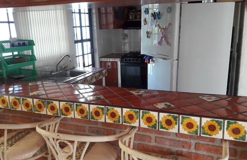 Cajititlan House | HERMOSA CASA DE CAMPO EN FRACCIONAMIENTO LA NORIA DE TRES REYES AMPLIA