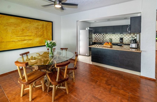 Downtown Cancun House | Hermosa Casa Mexicana Centro Cancun