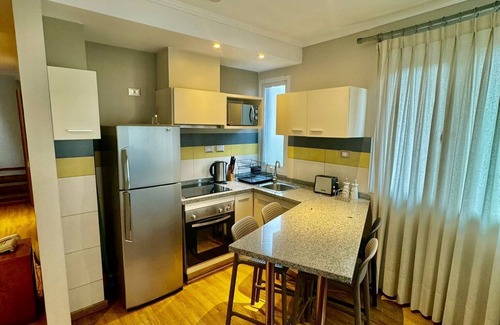 Downtown Santiago Apartment | Hermoso Departamento Dúplex Superior en el Corazón de Barrio Lastarria