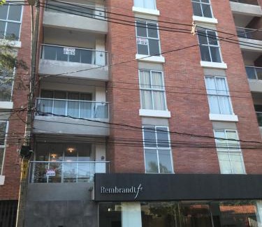 Asuncion Apartment | Hermoso departamento con piscina y estacionamiento