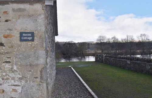 Pitlochry House | Heron Cottage, Port o Tay