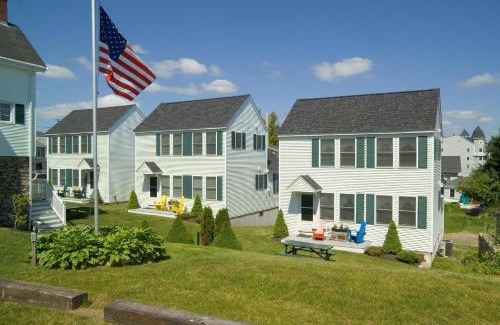 York Beach House | Heron Neck Cottage at One Long Beach