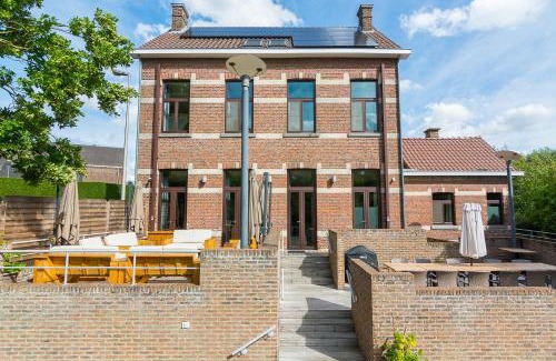 Opoeteren House | Het Dorpshuys - vakantiewoning tot 12 personen