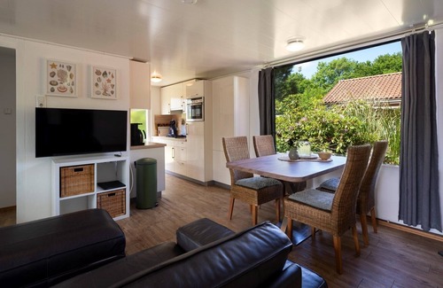 Renesse House | Het Ongerepte 12 holiday home privately situated and near beach