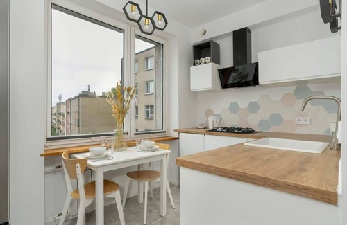 Wilda Apartment | Hetmanska 102 | Spacious Studio | 2 Guests