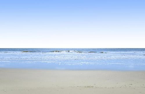 Folly Field Apartment | HH Beach & Tennis 302AR