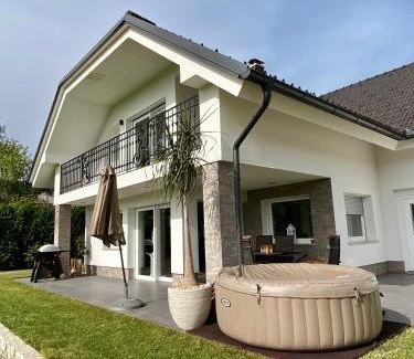 Kranj House | Hiša Helena