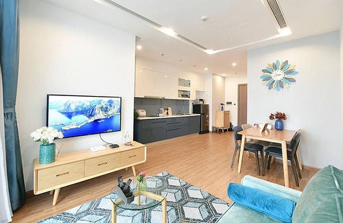 Ngoc Khanh Apartment | Hi.Home#2 ✩ Deluxe 2BR Apartment @ Vinhomes Metropolis