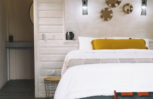 Calibishie Resort | Hibiscus Caribbean Garden suite with pool