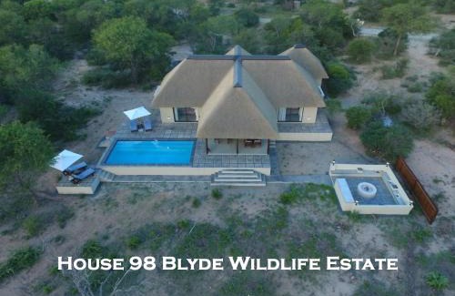 Hoedspruit House | Hidden 2-Bedroom Gem In A Quiet Wildlife Estate