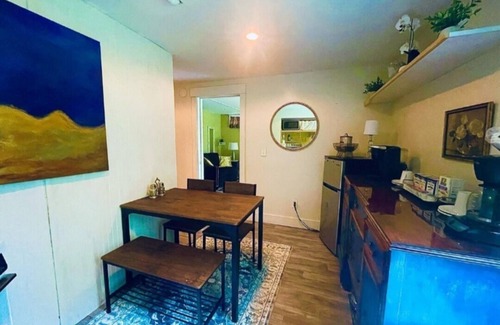 Littleton Apartment | Hidden Gem in the White Mtns: charming 1 bedroom apartment in Littleton, NH
