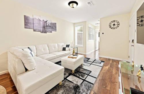 West Philadelphia Apartment | Hidden Gem
