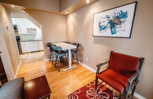 Drumheller Apartment | ⭐ Hidden Hollow Suite | DOWNTOWN ⭐