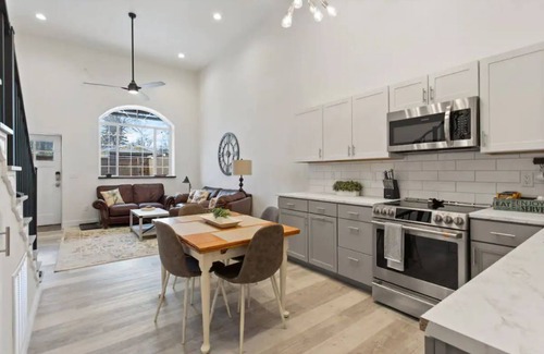 Joliet House | HIDDEN OASIS 30 min from Red Lodge Montana