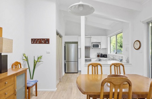 Anna Bay House | Hidden Oasis Pet Friendly In Anna Bay