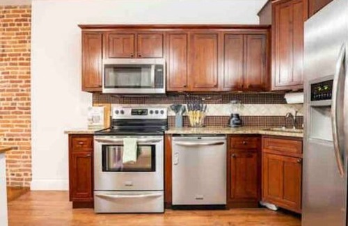 Downtown Baltimore House | Hidden Paradise, 11ppl, 7 mins-harbor Park free
