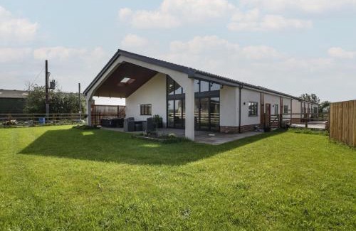 Pilning House | Hidden Well