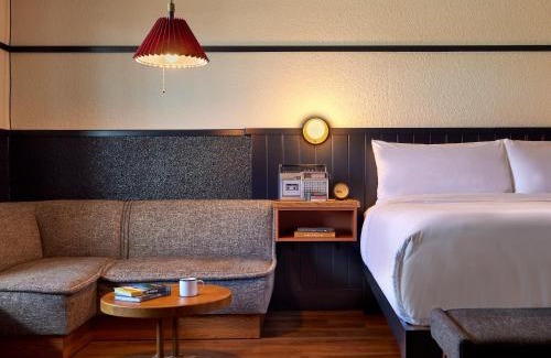Flagstaff Hotel | High Country Motor Lodge - Near NAU and Downtown