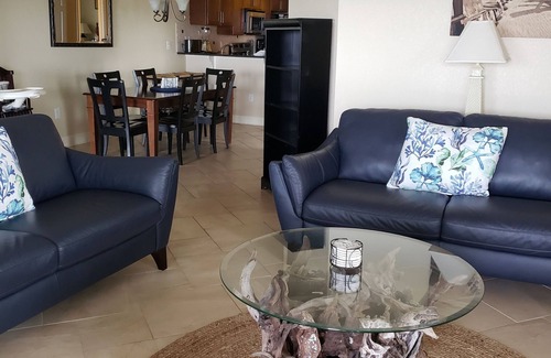Kill Devil Hills Condo | High-End OBX Oceanfront Condo - Corner 2 BR- Breathtaking!