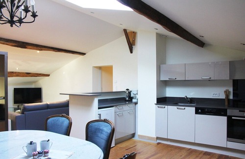 Pamiers Cottage | High-end self-catering cottages in nature, with pick-your-own produce.