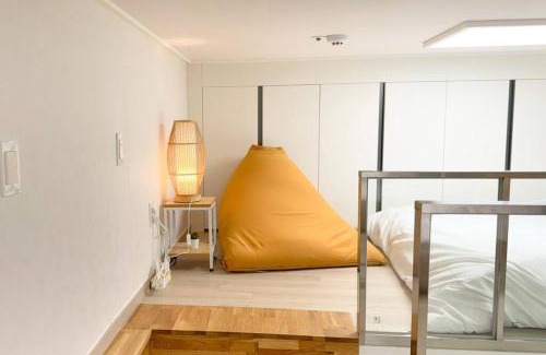 Sogong-dong Apartment | High-rise luxe Loft Seoul Stay