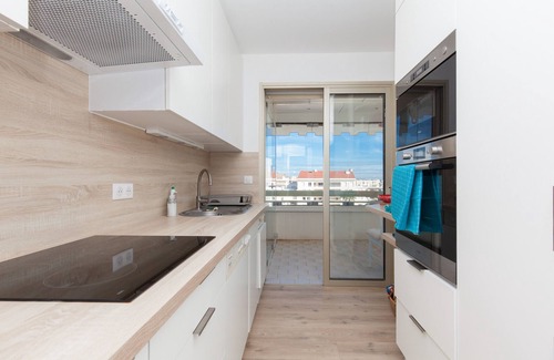Pointe Croisette Apartment | High-Standard 2-Bedroom Apartment with Sea View and Large Terrace