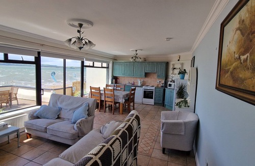Duncannon Cottage | HIGH TIDE, pet friendly, with a garden in Duncannon, County Wexford