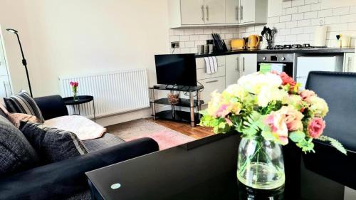 Highbridge Apartment | Highbridge Inn