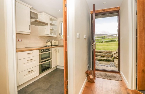 Liverton Cottage | HIGHER WHIDDON FARM WHIDDON WELL, pet friendly in Ashburton