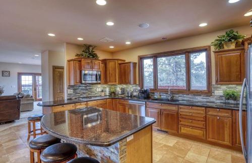 Colonial Pine Hills House | Highland Hilltop Retreat